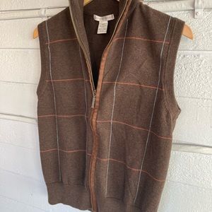 Geoffrey Beene brown with orange and blue checkers sweater vest, size small